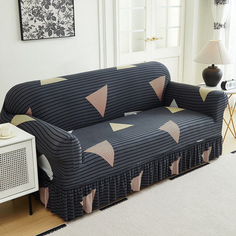 🛋️ Elastischer Sofabezug mit Volant – Bedruckter, rutschfester Schutzbezug gegen Schmutz und Flecken