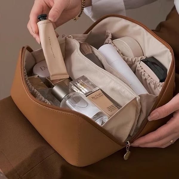 Reiseschminktasche mit großem Fassungsvermögen