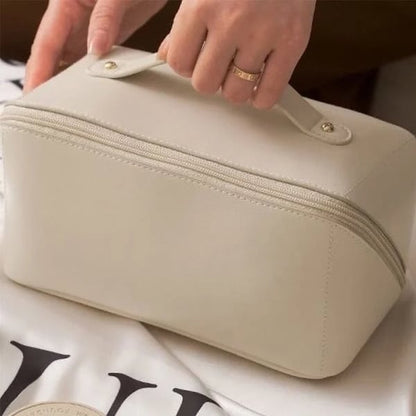 Reiseschminktasche mit großem Fassungsvermögen
