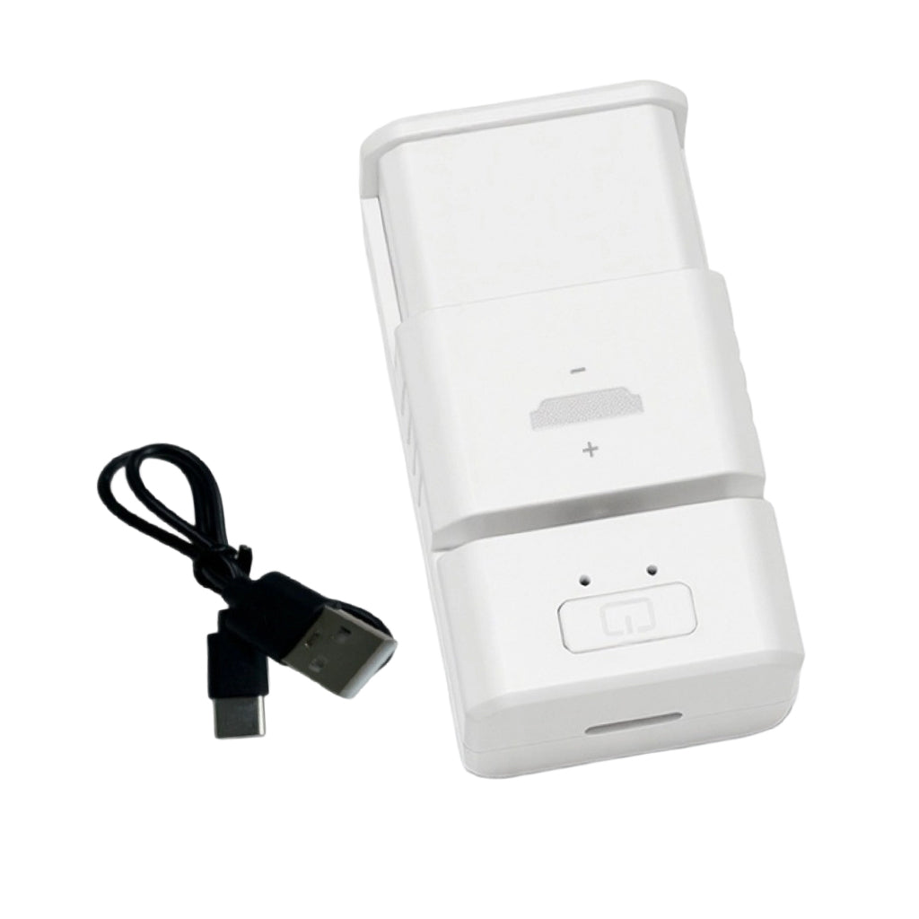 Tragbares Ladegerät für wiederaufladbare Knopfzellen
