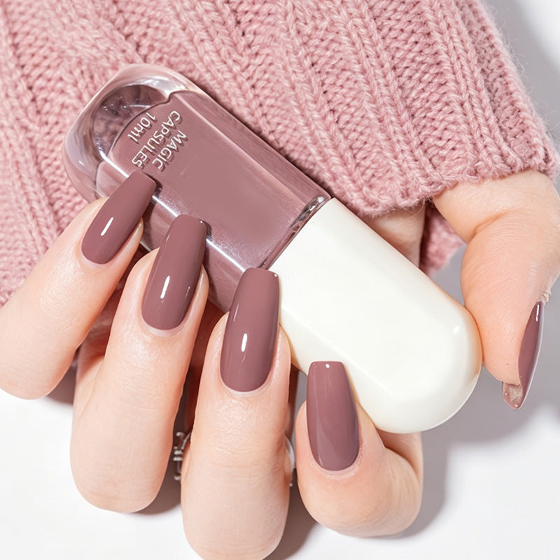 Peel-Off-Nagellack auf Wasserbasis