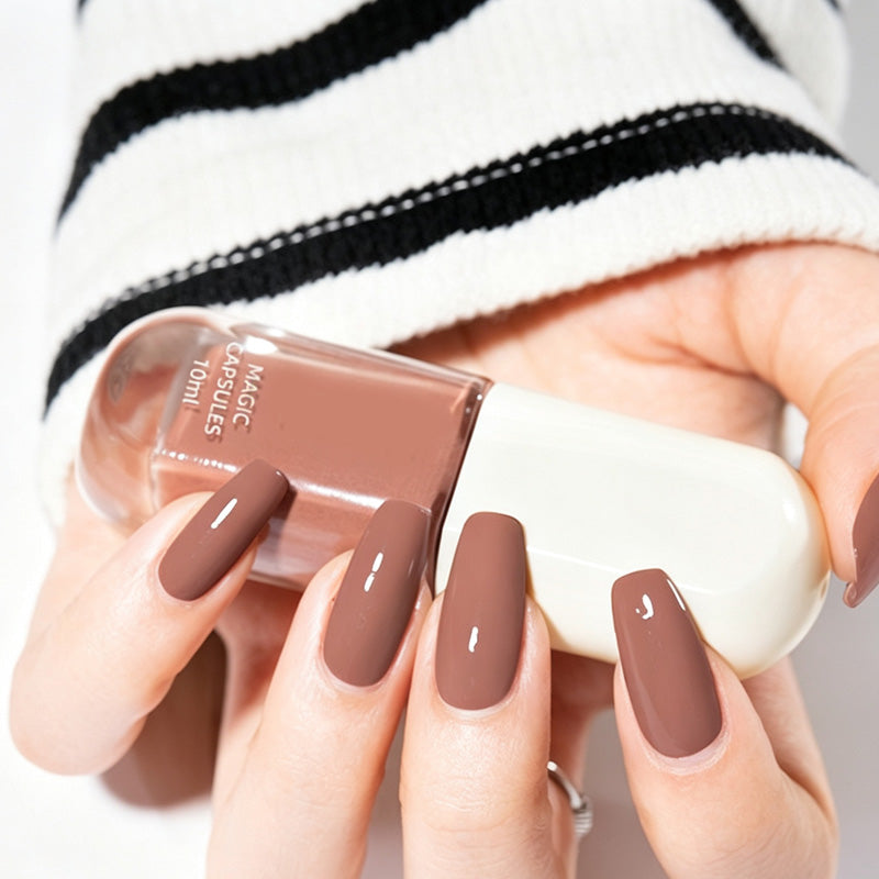 Peel-Off-Nagellack auf Wasserbasis