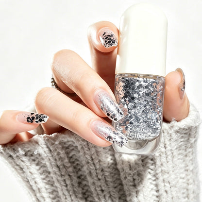 Peel-Off-Nagellack auf Wasserbasis